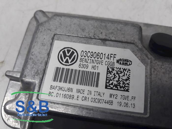 Ordenador de gestión de motor de un Volkswagen Polo V (6R) 1.4 16V 2014