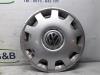 Wheel cover (spare) from a Volkswagen Golf IV (1J1) 1.4 16V 2003