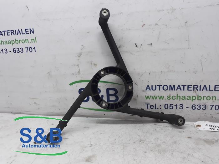 Support (miscellaneous) from a Seat Arosa (6H1) 1.4 MPi 2000