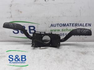 Used Steering column stalk Skoda Fabia II (5J) 1.4 TDI 80 Price € 30,00 Margin scheme offered by Schaap & Bron