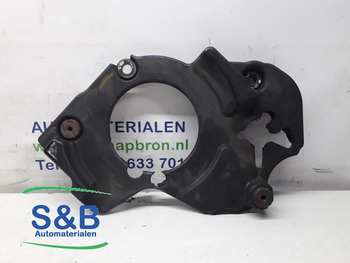 Gebrauchte Abdeckplatte sonstige Audi A8 (D3) 6.0 W12 48V Quattro Preis € 15,00 Margenregelung angeboten von Schaap & Bron