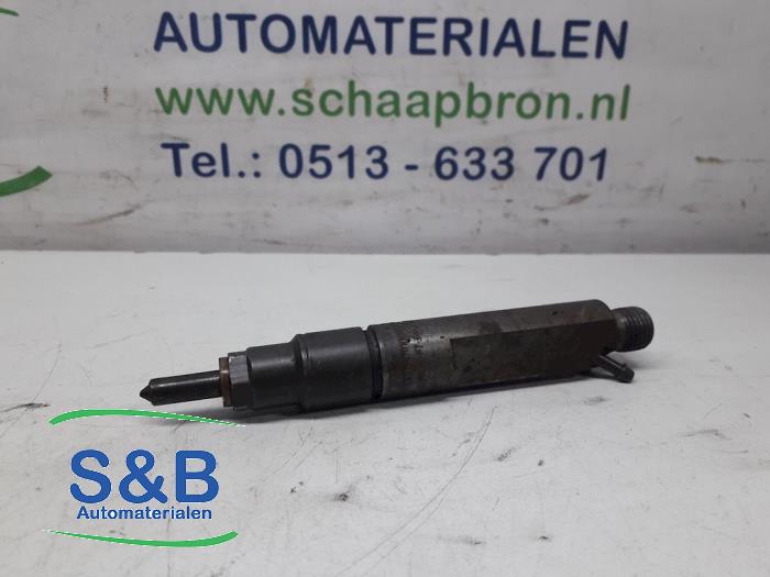Usagé Injecteurs Seat Cordoba Vario (6K5) 1.9 SDi Stella Prix € 30,00 Règlement à la marge proposé par Schaap & Bron
