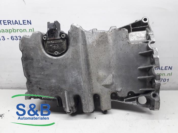 Ölwanne van een Audi A4 (B7) 2.0 TDI 16V 2005