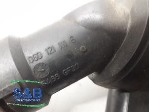 Used Thermostat Seat Exeo (3R2) 2.0 TSI 16V Price € 20,00 Margin scheme offered by Schaap & Bron