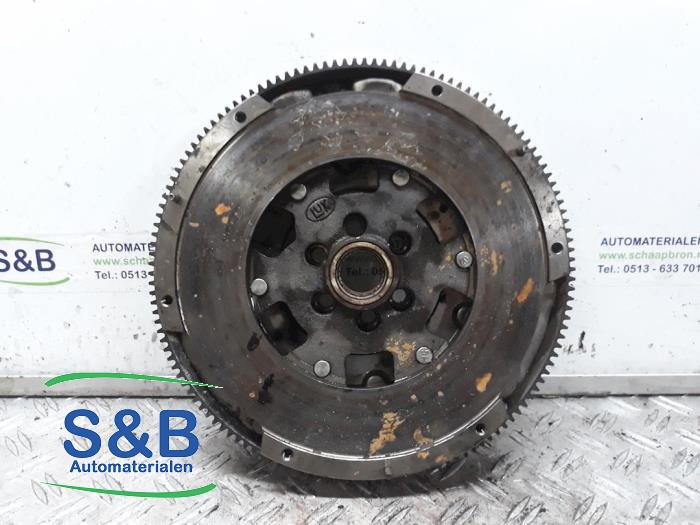 Gebrauchte Schwungrad Volkswagen Bora (1J2) 1.9 TDI 115 Preis € 150,00 Margenregelung angeboten von Schaap & Bron