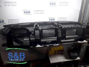 Used Dashboard Volkswagen Crafter 2.0 TDI 16V Price € 200,00 Margin scheme offered by Schaap & Bron