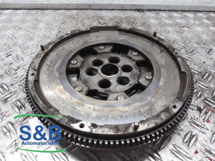 Used Flywheel Volkswagen Passat Variant (365) 2.0 TDI 16V 140 Price € 125,00 Margin scheme offered by Schaap & Bron