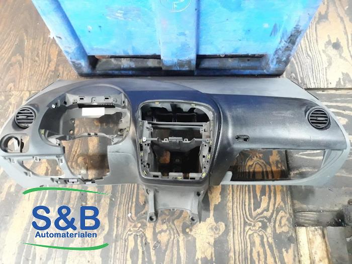 Używane Panel Seat Altea (5P1) 1.6 Cena € 100,00 Procedura marży oferowane przez Schaap & Bron
