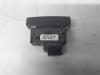 Central locking switch from a Volkswagen Touareg (7LA/7L6) 2.5 TDI R5 2005