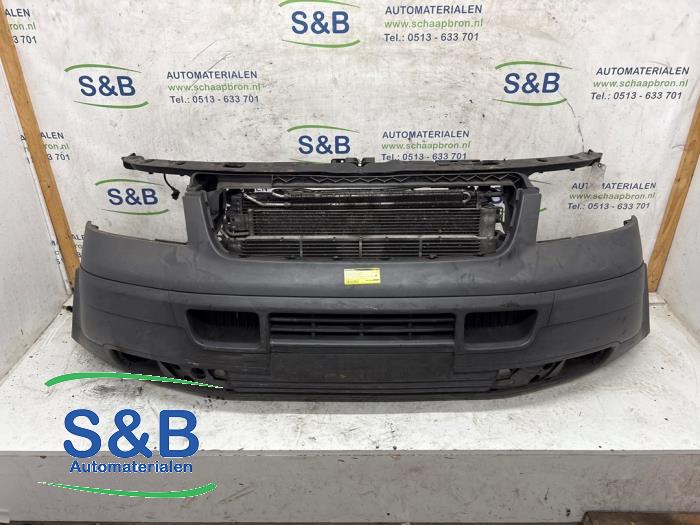 Gebrauchte Vorderfront komplett Volkswagen Transporter T5 1.9 TDi Preis € 350,00 Margenregelung angeboten von Schaap & Bron