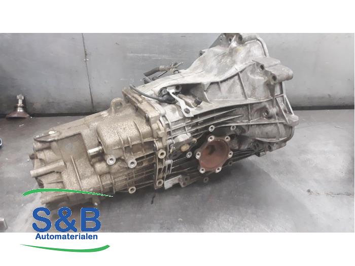Gearbox from a Audi A4 Cabrio (B7) 1.8 T 20V 2005