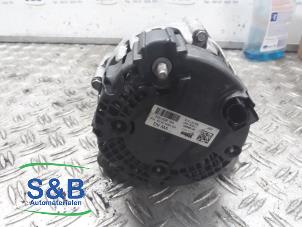 Dynamo van een Audi A5 (F53/F5P) 2.0 TDI 16V 2018