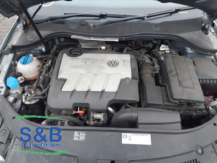 Engine Volkswagen Passat 2.0 TDI 16V Bluemotion - CBDC