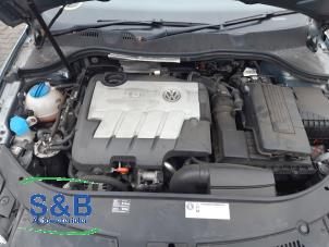 Używane Silnik Volkswagen Passat (3C2) 2.0 TDI 16V Bluemotion Cena € 950,00 Procedura marży oferowane przez Schaap & Bron