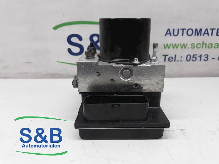 Gebrauchte ABS Pumpe Skoda Fabia II (5J) 1.2 TDI 12V Greenline Preis € 100,00 Margenregelung angeboten von Schaap & Bron