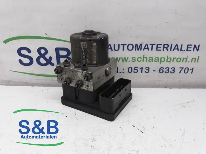 Used ABS pump Seat Leon (1P1) 2.0 TDI 16V FR Price € 90,00 Margin scheme offered by Schaap & Bron