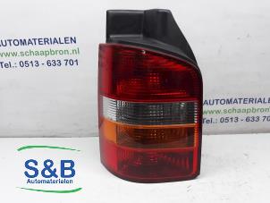 Used Taillight, left Volkswagen Transporter T5 2.5 TDi 4Motion Price € 30,00 Margin scheme offered by Schaap & Bron