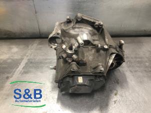 Getriebe van een Volkswagen Golf V (1K1) 2.0 SDI 2007