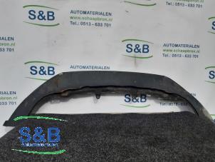 Używane Spoiler na przedni zderzak Volkswagen Golf VI (5K1) 1.4 TSI 122 16V Cena € 40,00 Procedura marży oferowane przez Schaap & Bron