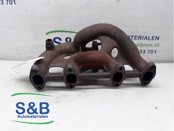 Gebrauchte Abgaskrümmer Seat Exeo Preis € 100,00 Margenregelung angeboten von Schaap & Bron
