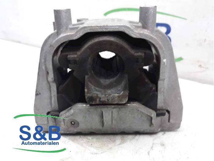 Used Engine mount Audi TT Price € 50,00 Margin scheme offered by Schaap & Bron