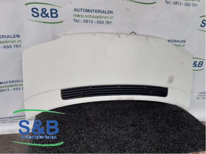Używane Maska Volkswagen Transporter/Caravelle T4 1.9 TD Caravelle Cena € 65,00 Procedura marży oferowane przez Schaap & Bron
