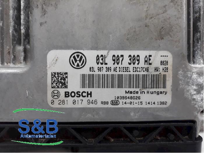 Steuergerät Motormanagement van een Volkswagen Passat (362) 2.0 TDI 16V 140 4Motion 2014