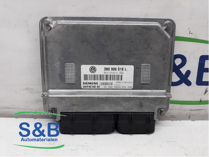 Used Engine management computer Volkswagen Passat (3B3) 1.6 Price € 125,00 Margin scheme offered by Schaap & Bron