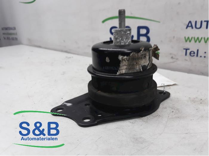 Usagé Support moteur Seat Ibiza IV (6J5) 1.2 TDI Ecomotive Prix € 20,00 Règlement à la marge proposé par Schaap & Bron