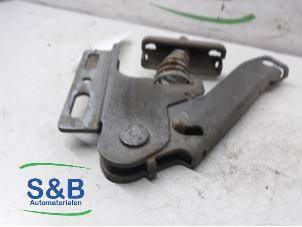 Used Parking brake mechanism Volkswagen Crafter 2.5 TDI 30/32/35 Price € 10,00 Margin scheme offered by Schaap & Bron
