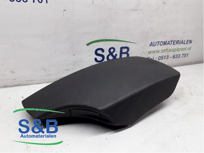 Używane Schowek Seat Altea (5P1) 1.9 TDI 105 Cena € 25,00 Procedura marży oferowane przez Schaap & Bron