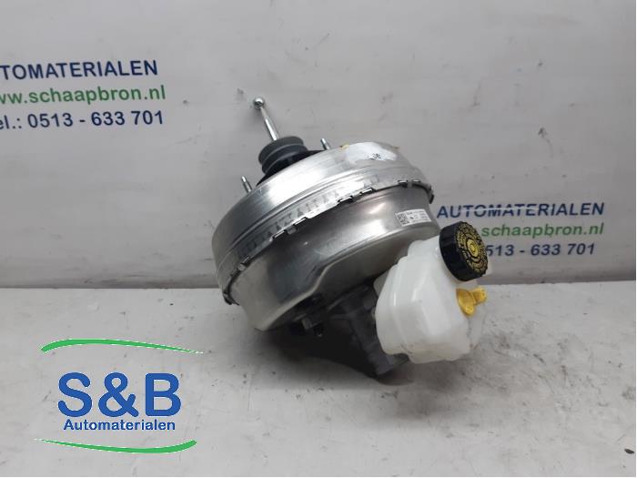 Usagé Servo frein BMW 5 serie (G30) 530d xDrive 3.0 TwinPower Turbo 24V Prix € 150,00 Règlement à la marge proposé par Schaap & Bron
