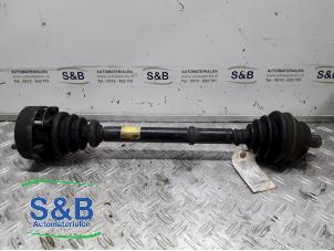 Used Front drive shaft, left Audi Cabrio (B4) 2.3 E Price € 125,00 Margin scheme offered by Schaap & Bron