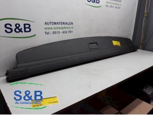 Used Luggage compartment cover Volkswagen Touran (1T1/T2) 2.0 TDI 16V 136 Price € 70,00 Margin scheme offered by Schaap & Bron