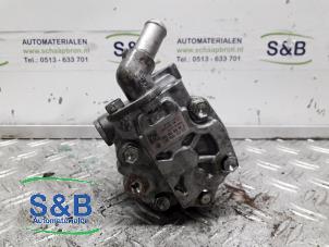 Used Power steering pump Volkswagen Crafter 2.0 TDI 16V Price € 125,00 Margin scheme offered by Schaap & Bron