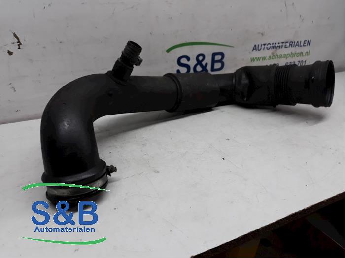 Gebrauchte Intercooler Rohr Volkswagen Crafter 2.5 TDI 30/32/35 Preis € 30,00 Margenregelung angeboten von Schaap & Bron