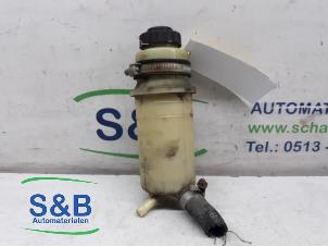 Used Power steering fluid reservoir Volkswagen Passat (35I) 1.8i Price € 25,00 Margin scheme offered by Schaap & Bron