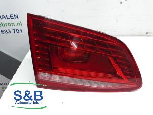 Used Taillight, left Volkswagen Passat Variant (365) 1.6 TDI 16V Bluemotion Price € 60,00 Margin scheme offered by Schaap & Bron