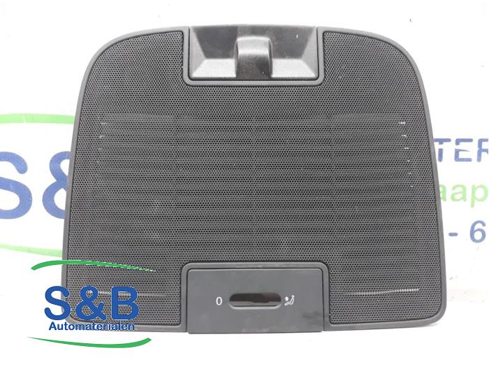 Kratka wentylacyjna deski rozdzielczej z Volkswagen Golf Plus (5M1/1KP) 2.0 TDI 16V 2012