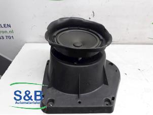 Used Speaker Volkswagen Eos (1F7/F8) 2.0 TFSI 16V Price € 20,00 Margin scheme offered by Schaap & Bron