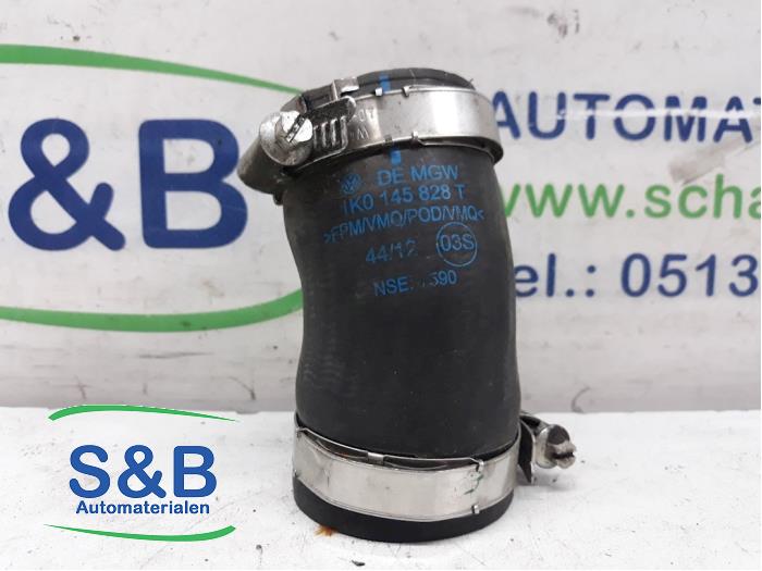 Gebrauchte Turbo Rohr Volkswagen Golf Plus (5M1/1KP) 2.0 TDI 16V Preis € 10,00 Margenregelung angeboten von Schaap & Bron
