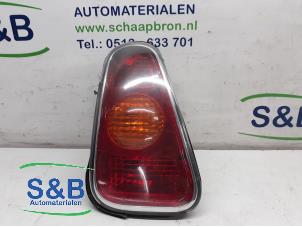 Used Taillight, left BMW Mini One/Cooper (R50) 1.6 16V Cooper Price € 35,00 Margin scheme offered by Schaap & Bron