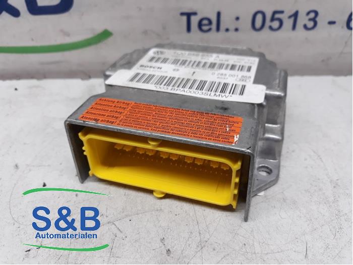 Airbag Module from a Volkswagen Eos (1F7/F8) 1.4 TSI 16V 2010