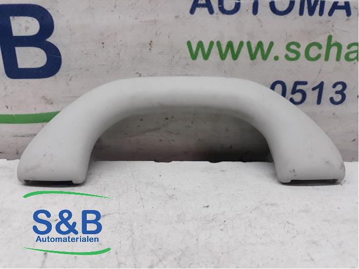 Gebrauchte Handgriff Volkswagen Passat Variant (365) 1.6 TDI 16V Bluemotion Preis € 10,00 Margenregelung angeboten von Schaap & Bron