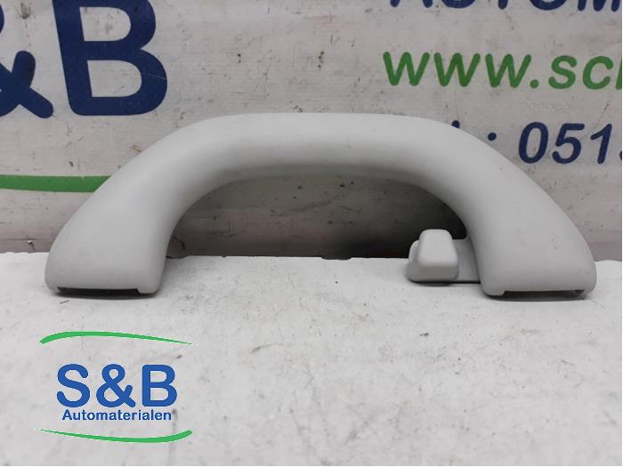 Gebrauchte Handgriff Volkswagen Passat Variant (365) 1.6 TDI 16V Bluemotion Preis € 5,00 Margenregelung angeboten von Schaap & Bron