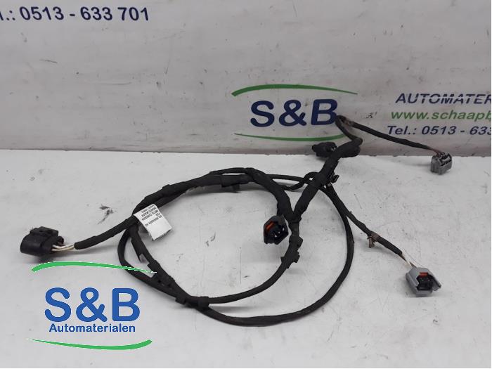 Begagnade Kablage Volkswagen Passat Variant (365) 1.6 TDI 16V Bluemotion Pris € 30,00 Marginaltabell erbjuds av Schaap & Bron