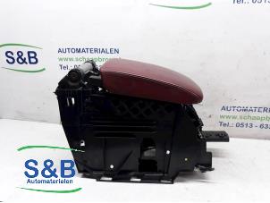 Used Armrest Volkswagen Eos (1F7/F8) 2.0 TFSI 16V Price € 90,00 Margin scheme offered by Schaap & Bron