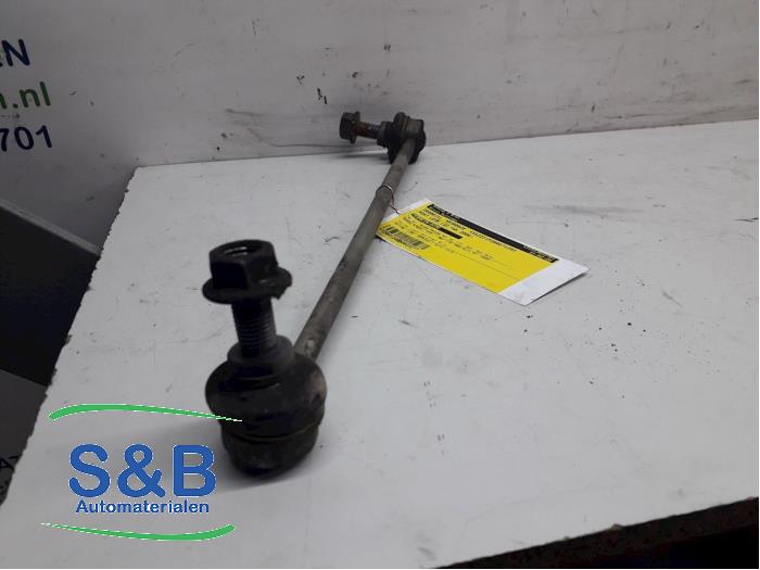 Używane Stabilizator przód Seat Leon (1P1) 2.0 FSI 16V Cena € 17,00 Procedura marży oferowane przez Schaap & Bron