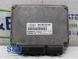 Używane Komputer sterowania silnika Audi A3 (8L1) 1.6 Cena € 100,00 Procedura marży oferowane przez Schaap & Bron