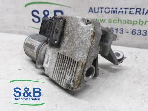 Usagé Moteur essuie-glace avant Audi A4 (B8) 2.0 TDI 16V Prix € 50,00 Règlement à la marge proposé par Schaap & Bron